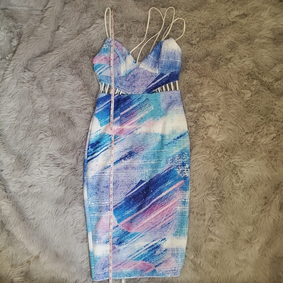 NWOT! Asos Ginger Fizz Cut Out Pencil Dress - Picture 10 of 10